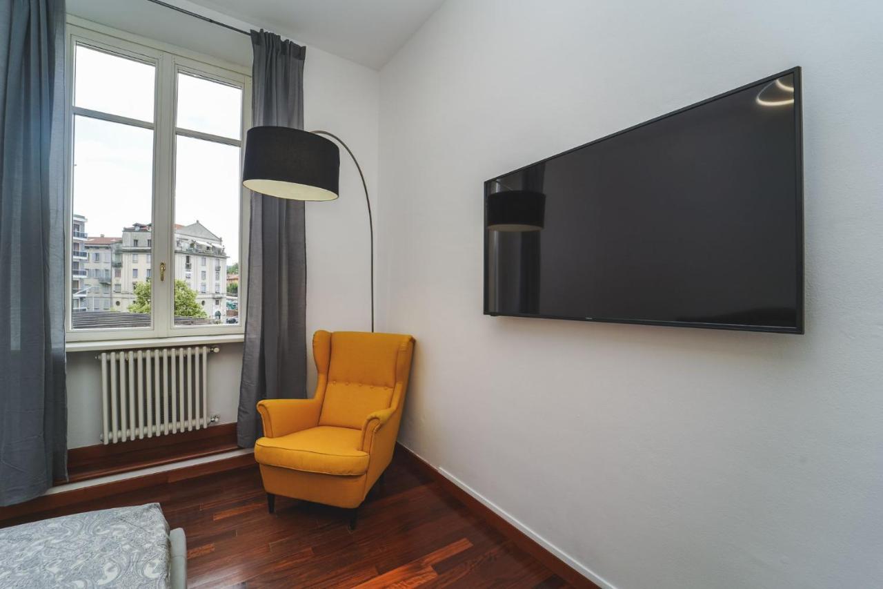 Appartamento Esclusivo Fronte Lago, In Centro A Como Con Garage ภายนอก รูปภาพ